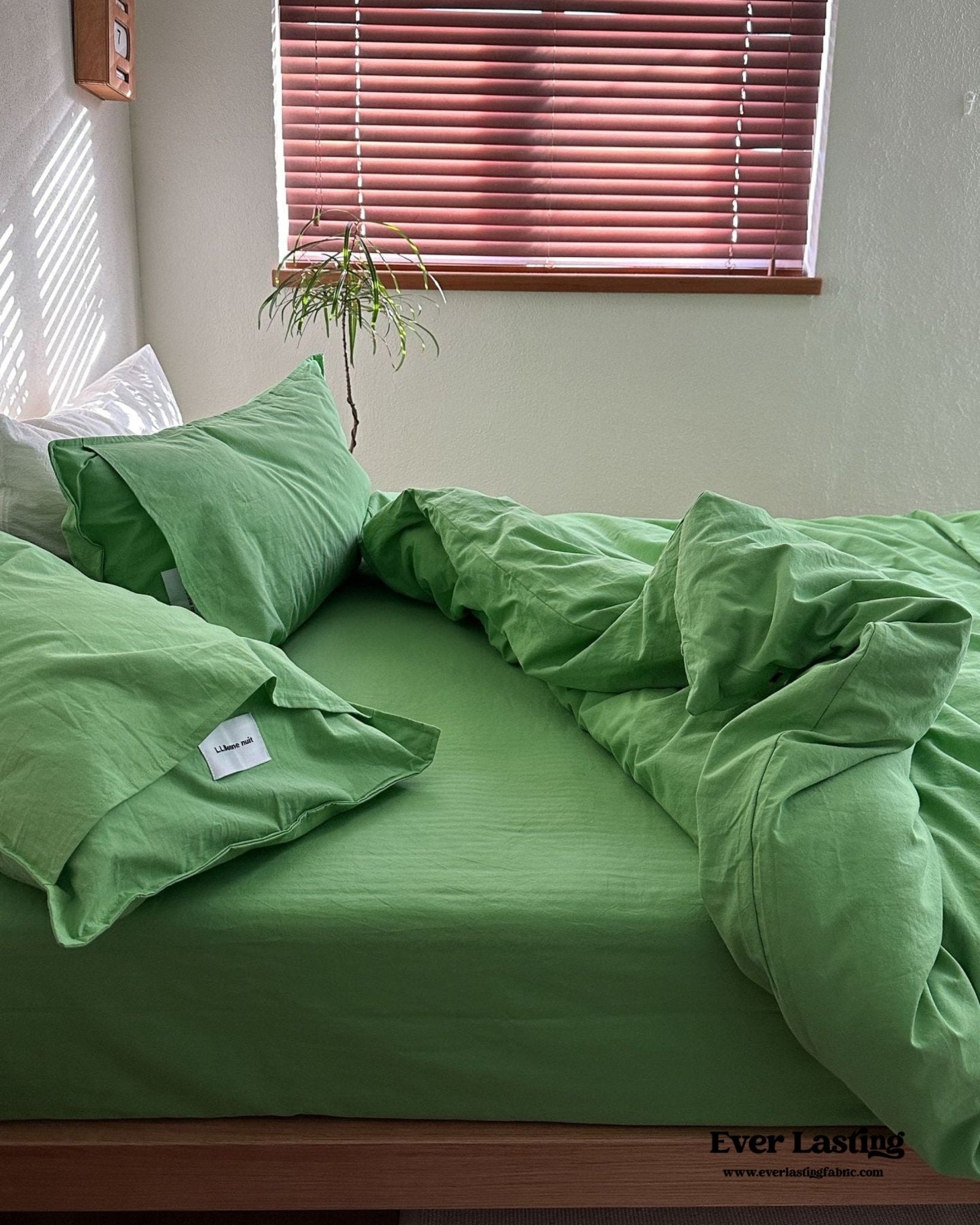 Maximalist Green Solid Color Cotton Bedding Bundle - Ever Lasting