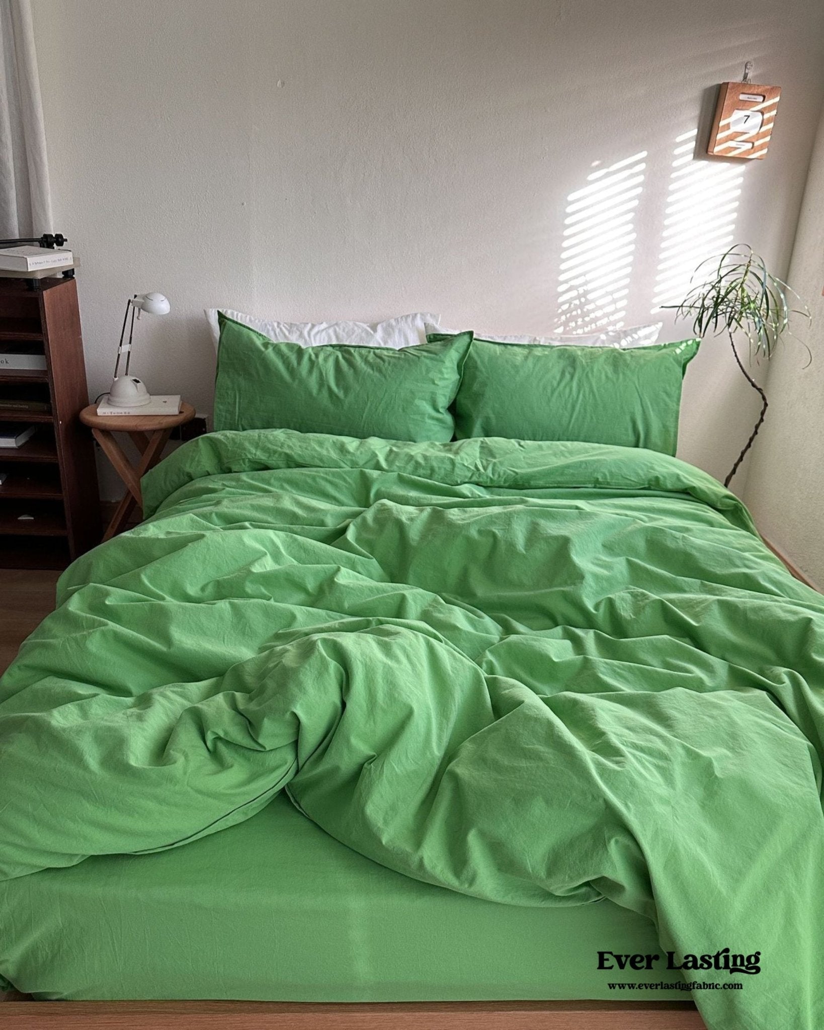 Maximalist Green Solid Color Cotton Bedding Bundle - Ever Lasting