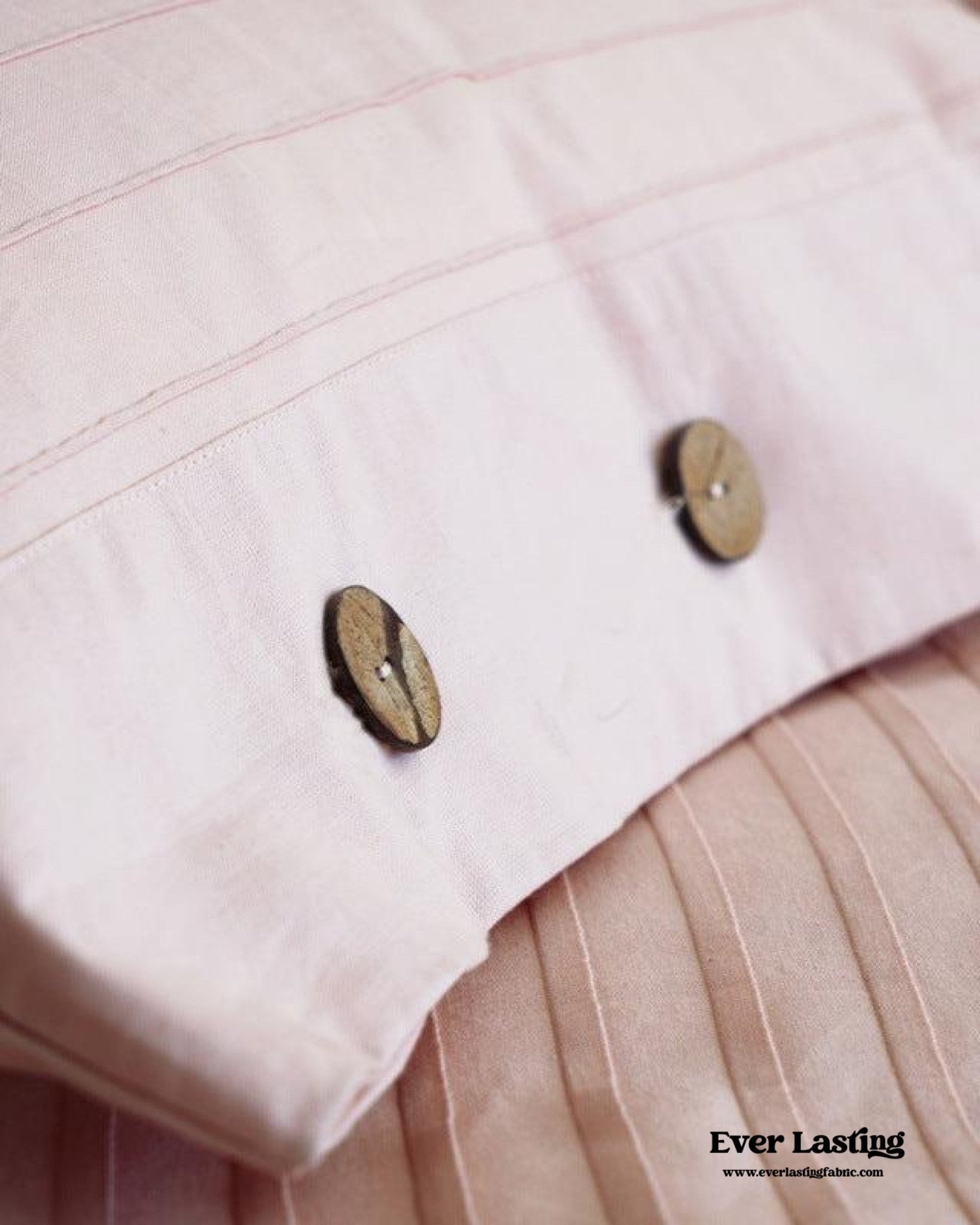 Milo Minimalist Solid Button Bedding Set / Pink - Ever Lasting
