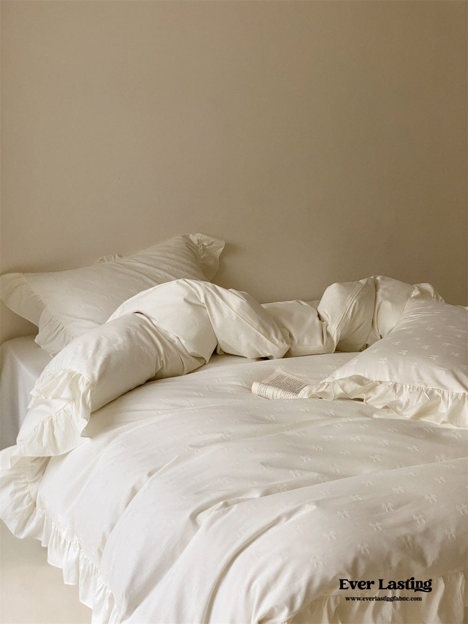 Mimi Ribbon Ruffle White Bedding Bundle - Ever Lasting