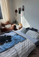 Minimal Stripe Bedding Set / Blue