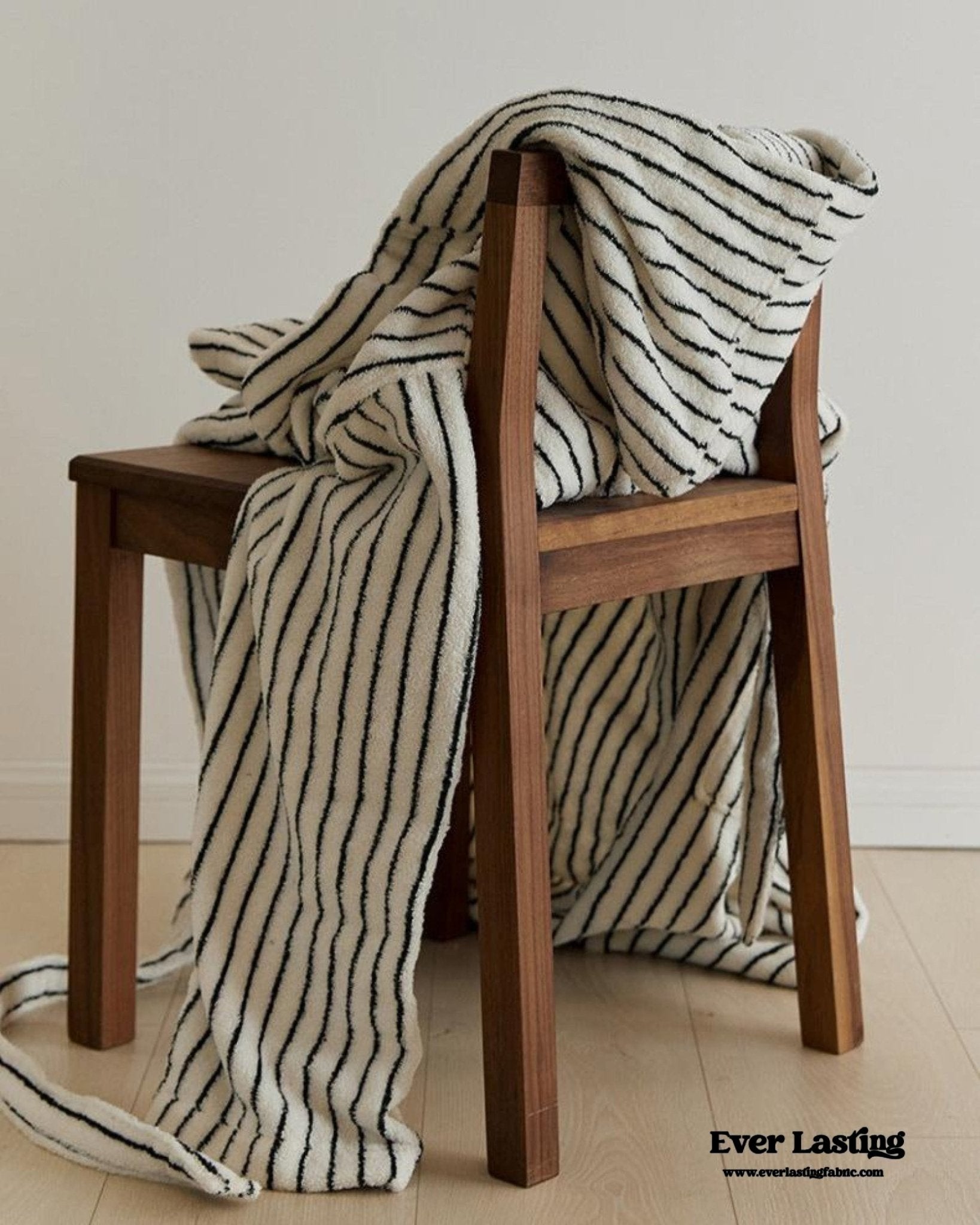 Minimalist Thin Striped Hooded Bathrobe - Ever Lasting