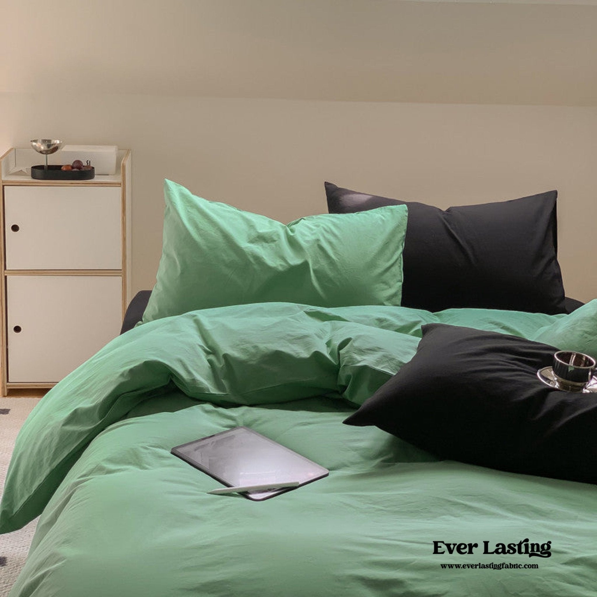 Mixed Color Maximalist Bedding Bundle - Ever Lasting