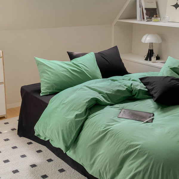 Mixed Color Maximalist Bedding Set / Green + Black Small Flat