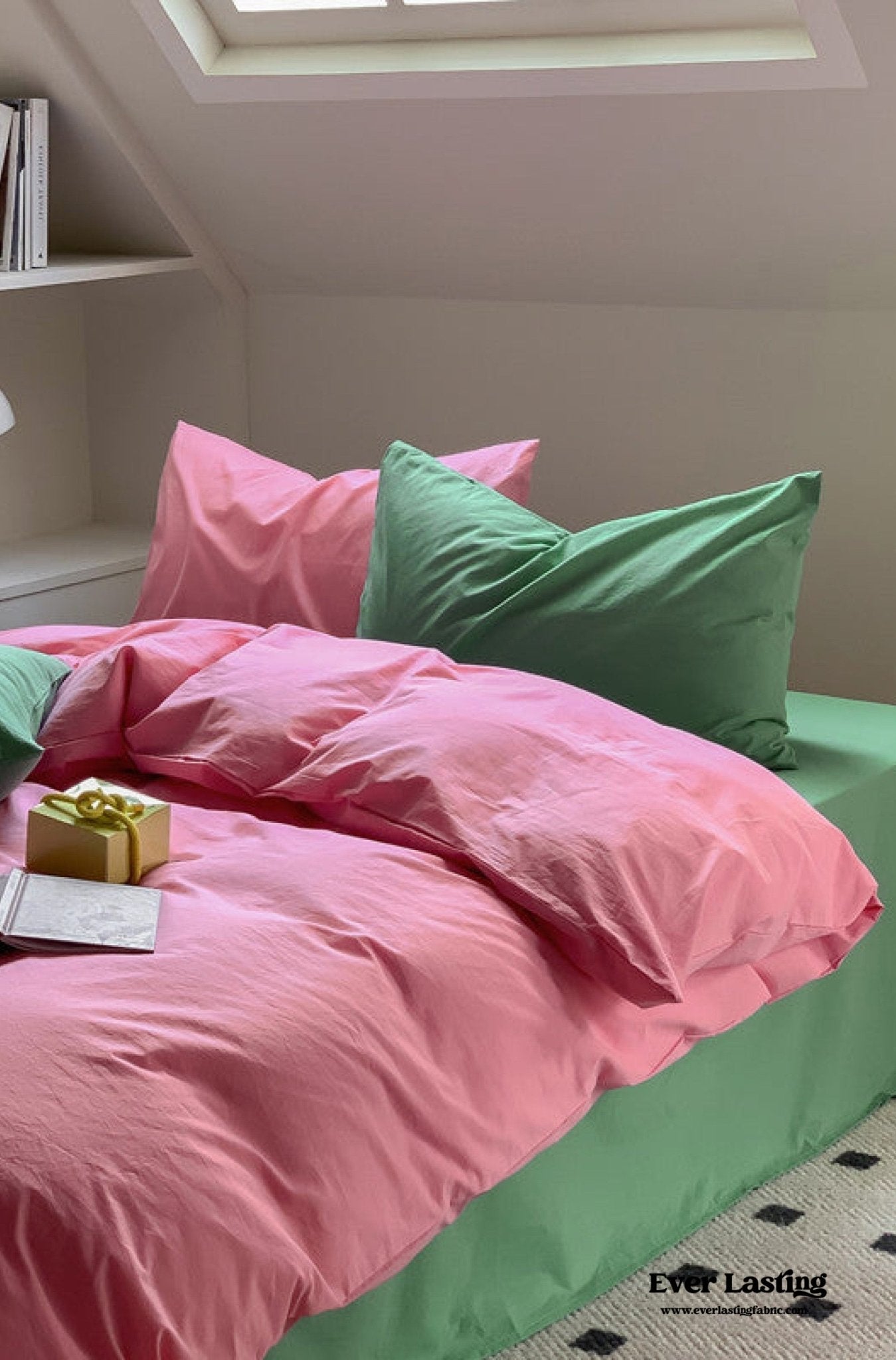 Mixed Color Maximalist Bedding Set / Green + Pink - Ever Lasting