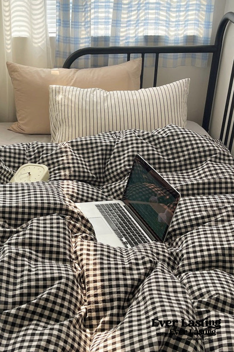 Mixed Gingham Striped Bedding Set / Brown