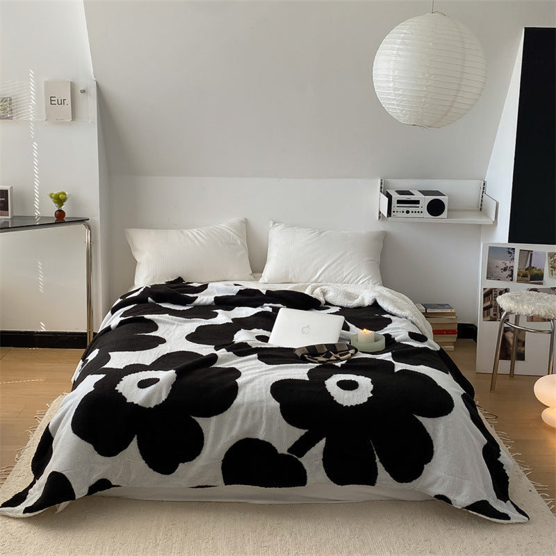 Mixed Velvet Wool Jacquard Floral Blanket (6 Colors) Black / Small Blankets