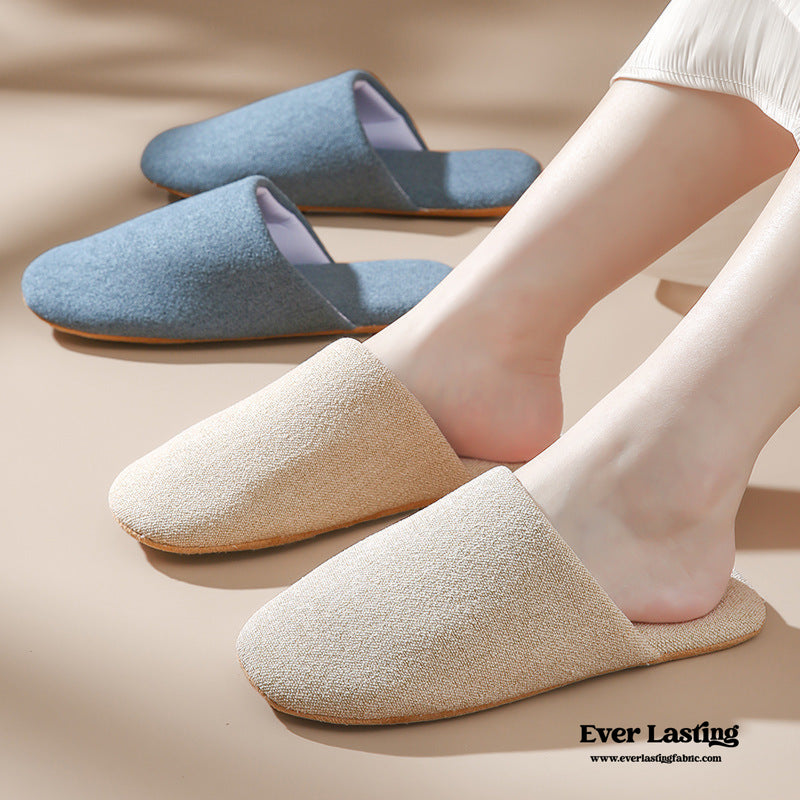 Modern House Slipper / Brown