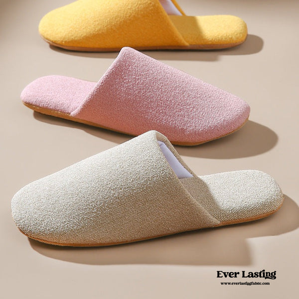 Modern House Slipper / White