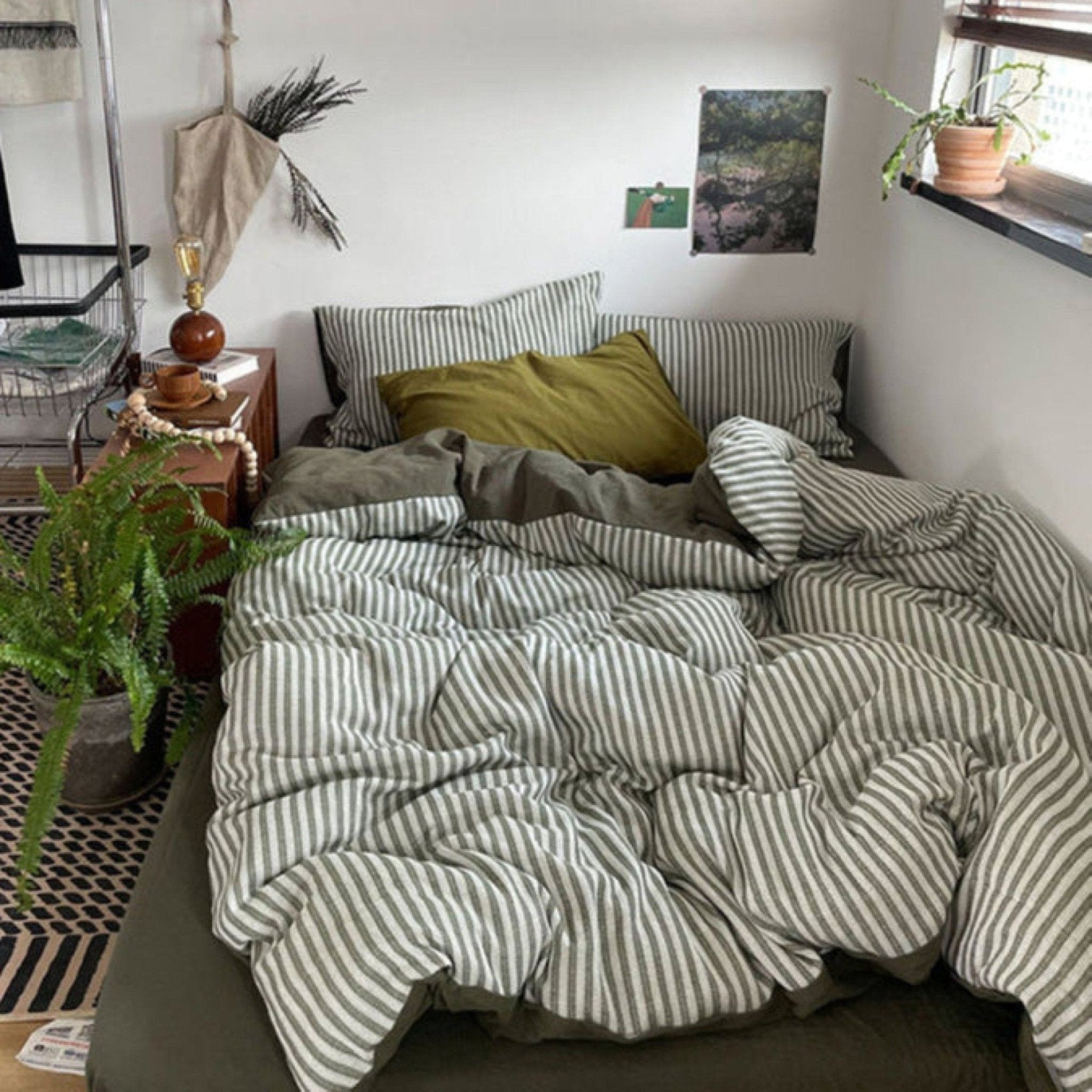 Moss Green Striped Jacquard Bedding Set - Ever Lasting