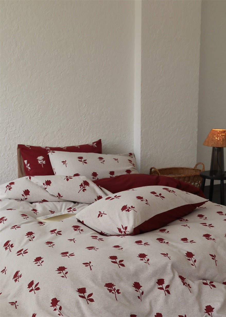  - Ever Lasting - Nadia Floral Jacquard Bedding Set / Red - Bedding Set - Ever Lasting