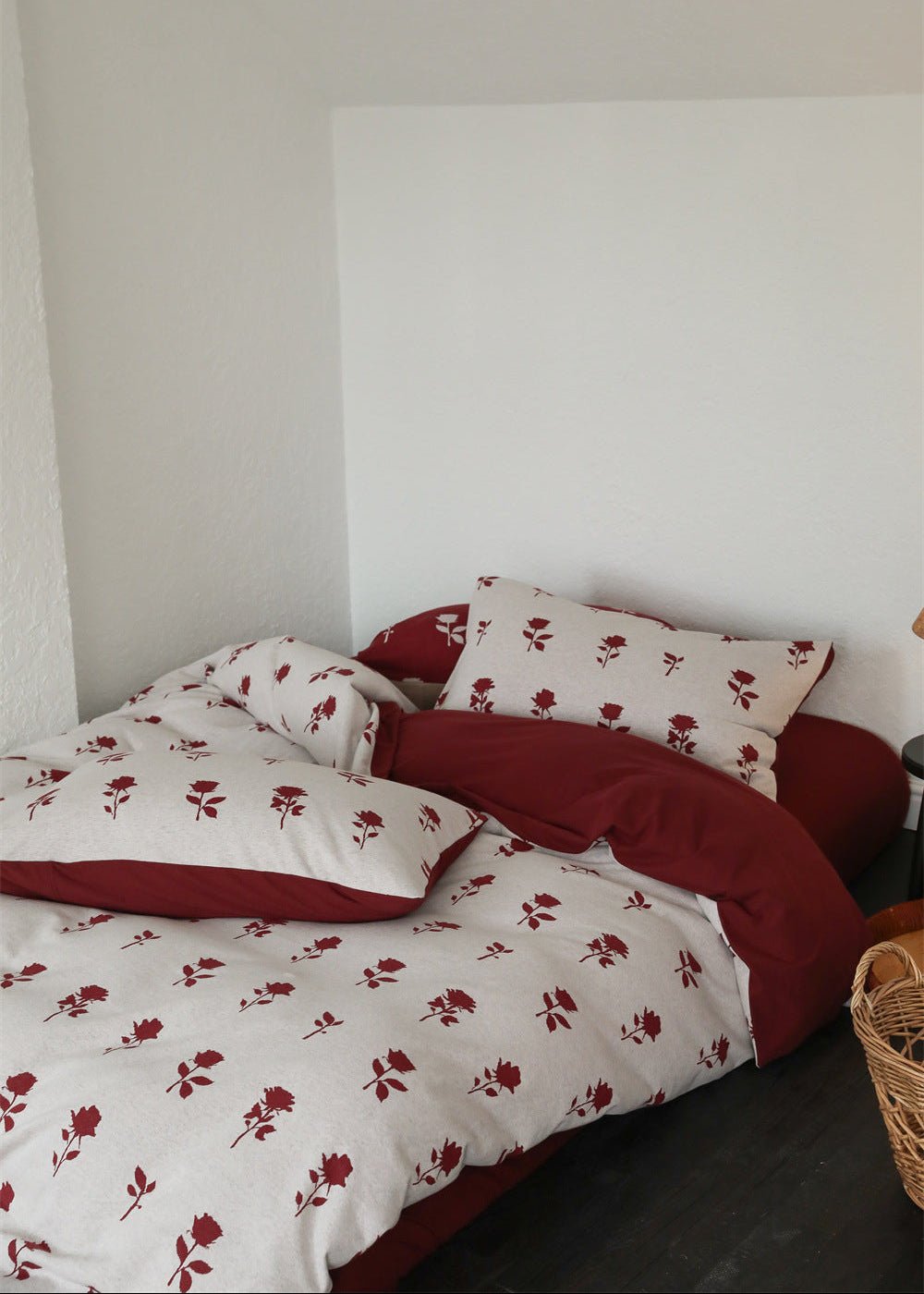  - Ever Lasting - Nadia Floral Jacquard Bedding Set / Red - Bedding Set - Ever Lasting