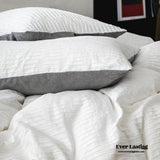 Neutral Bedding Set / Gray