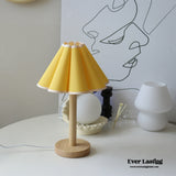 Oak Wood Table Lamp Petal / Yellow Light