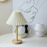 Oak Wood Table Lamp Pleated / Cream Light