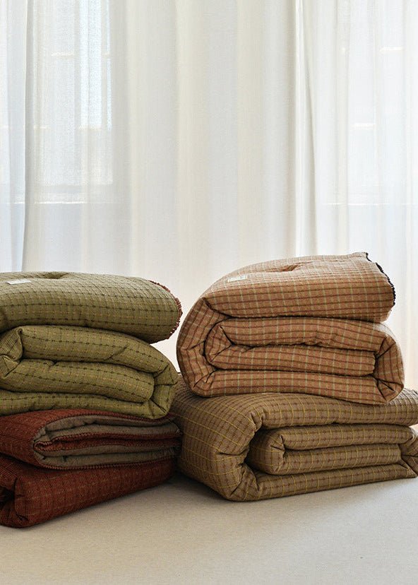  - Ever Lasting - Owen Retro Gingham Comforter Blanket / Brown - Blanket - Ever Lasting