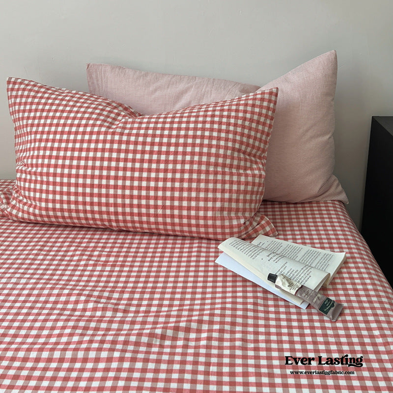 Peekaboo Gingham Stripe Bedding Bundle