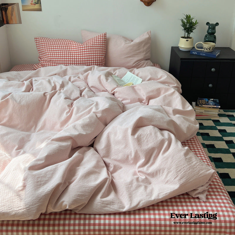 Peekaboo Gingham Stripe Bedding Set / Pink