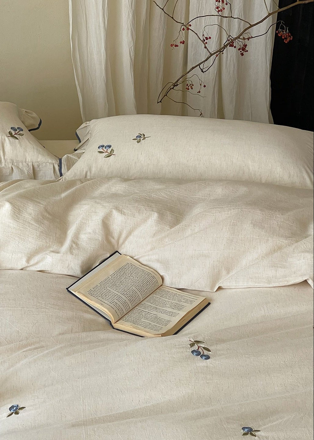 -Ever Lasting - Penelope Embroidery Bedding Set / Beige + Purple -Bedding Set -Ever Lasting