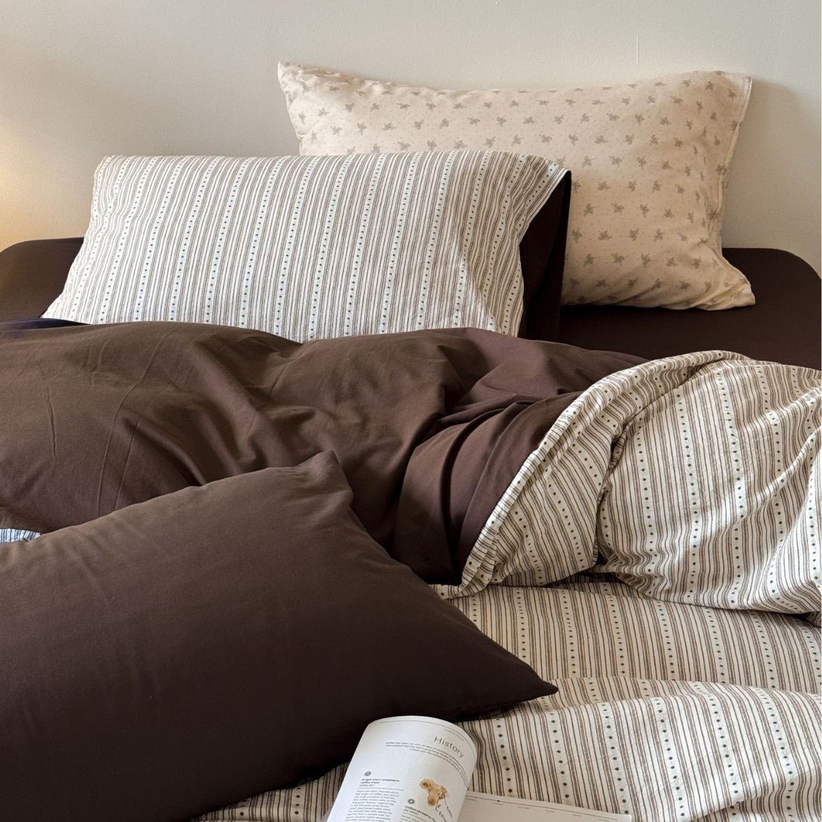 -Ever Lasting - Peony Jacquard Bedding Set / Brown -Bedding Set -Ever Lasting