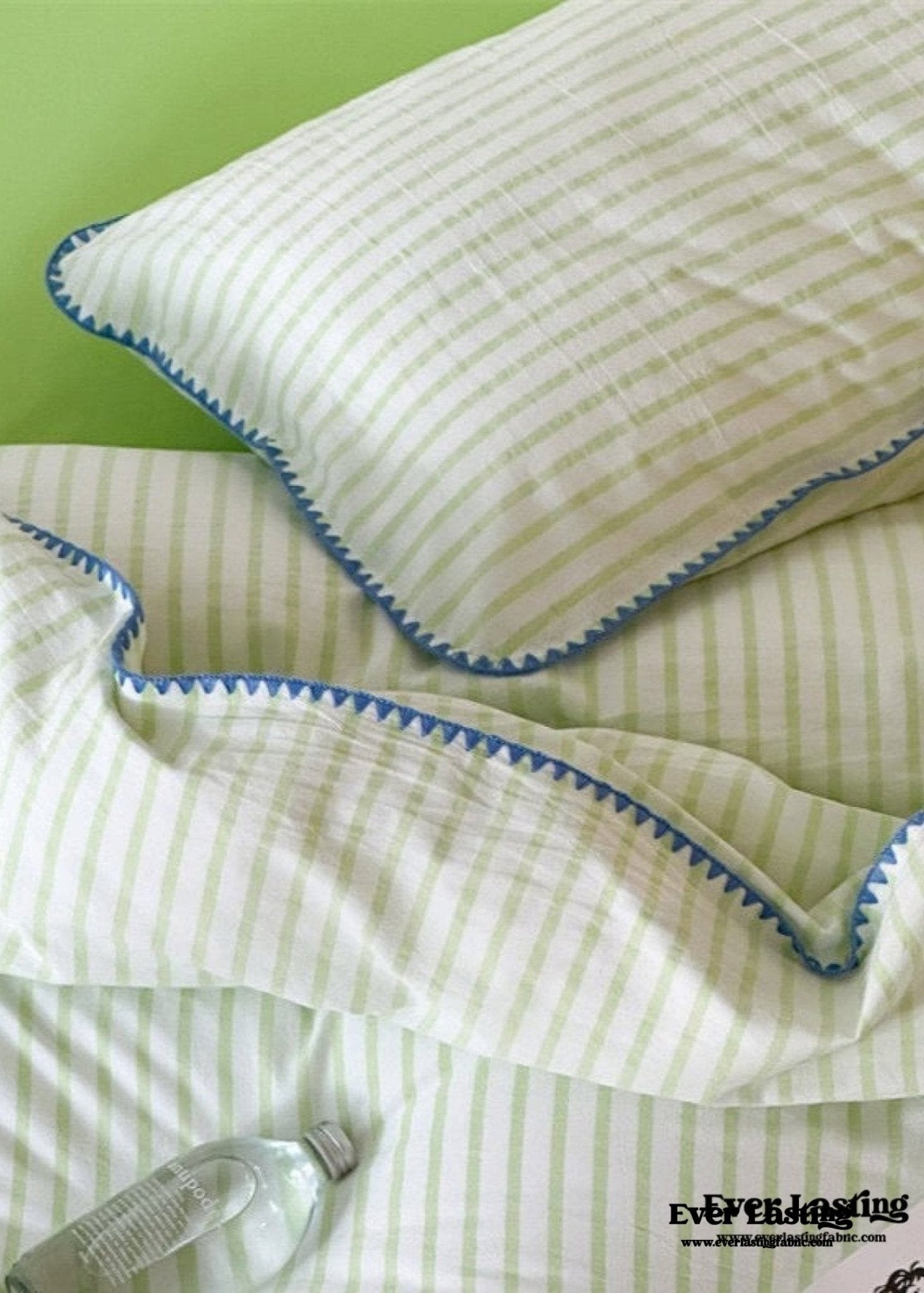 Pepper Candy Stripe Bedding Set / Fuchsia - Ever Lasting