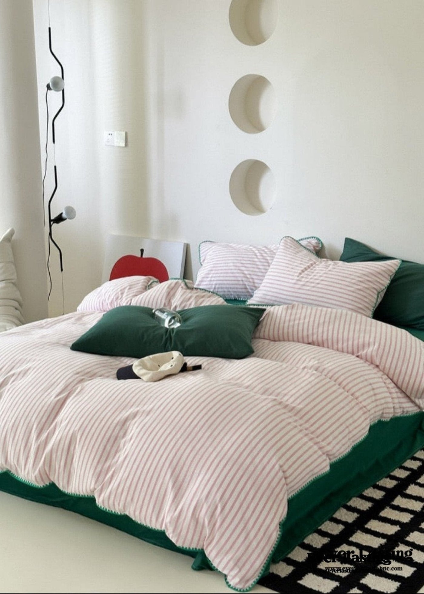  - Ever Lasting - Pepper Candy Stripe Small Room Bedding Set / Fuchsia - Bedding Set - Ever Lasting