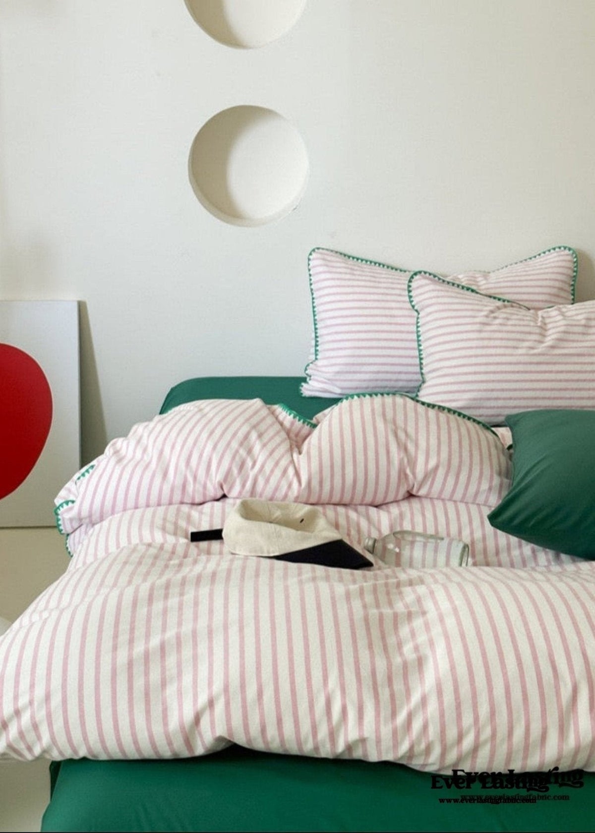  - Ever Lasting - Pepper Candy Stripe Small Room Bedding Set / Fuchsia - Bedding Set - Ever Lasting