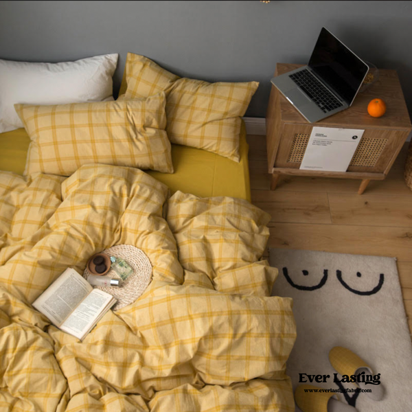 Plaid Bedding Set / Yellow