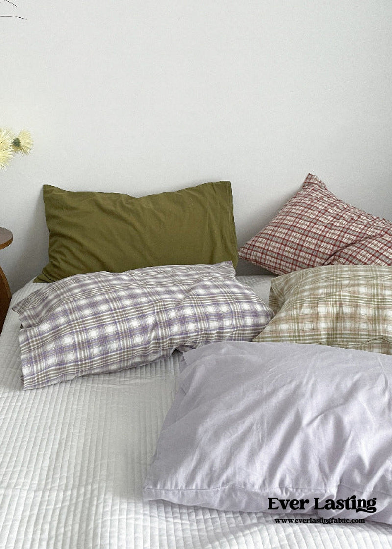 Plaid Pillowcases (5 Colors)