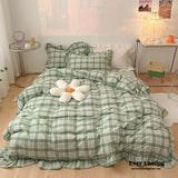 Plaid Ruffle Bedding Set / Green