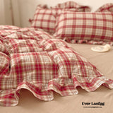 Plaid Ruffle Bedding Set / Red
