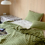 Plush Cozy Jacquard Blanket / Blue Blankets