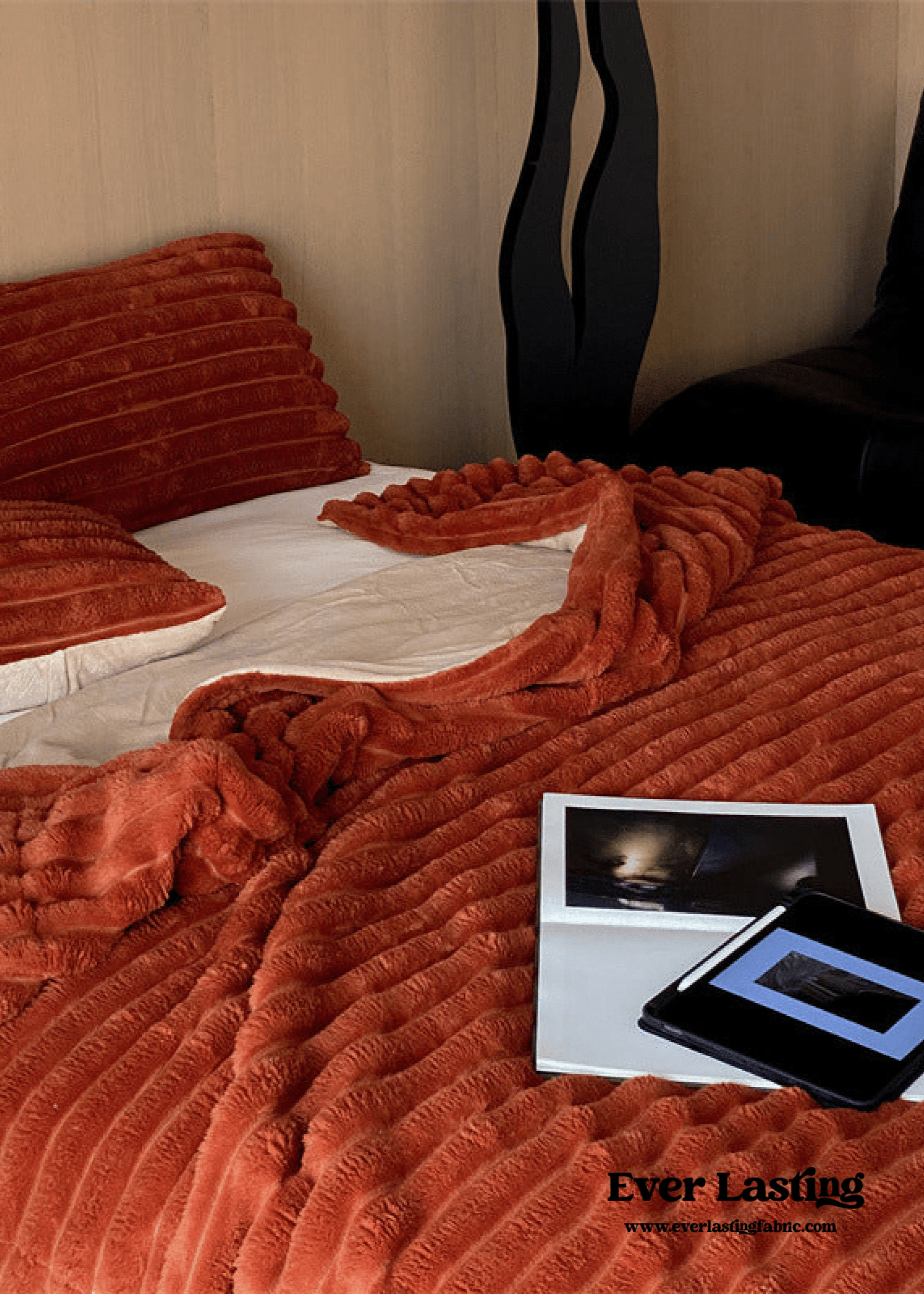  - Ever Lasting - Plush Cozy Jacquard Blanket / Cream White - Blankets - Ever Lasting