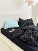 Refreshing Black Thin Stripe Bedding Set Assorted / Small Flat