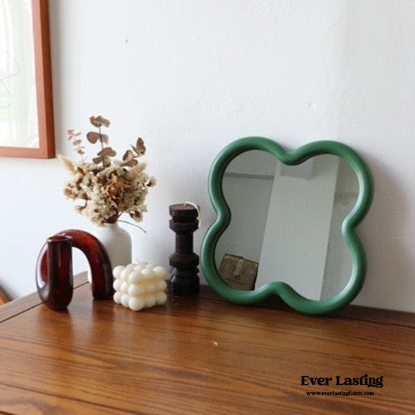 Retro Wooden Mirror / Green