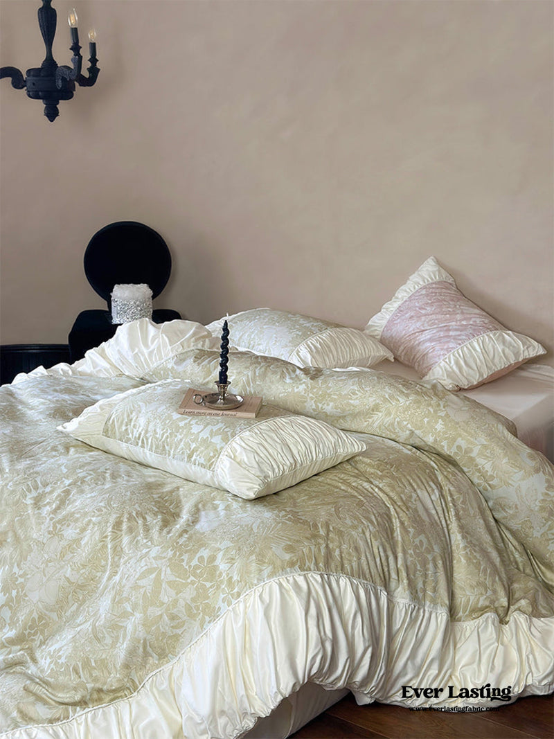 Royal Floral Ruffle Bedding Set