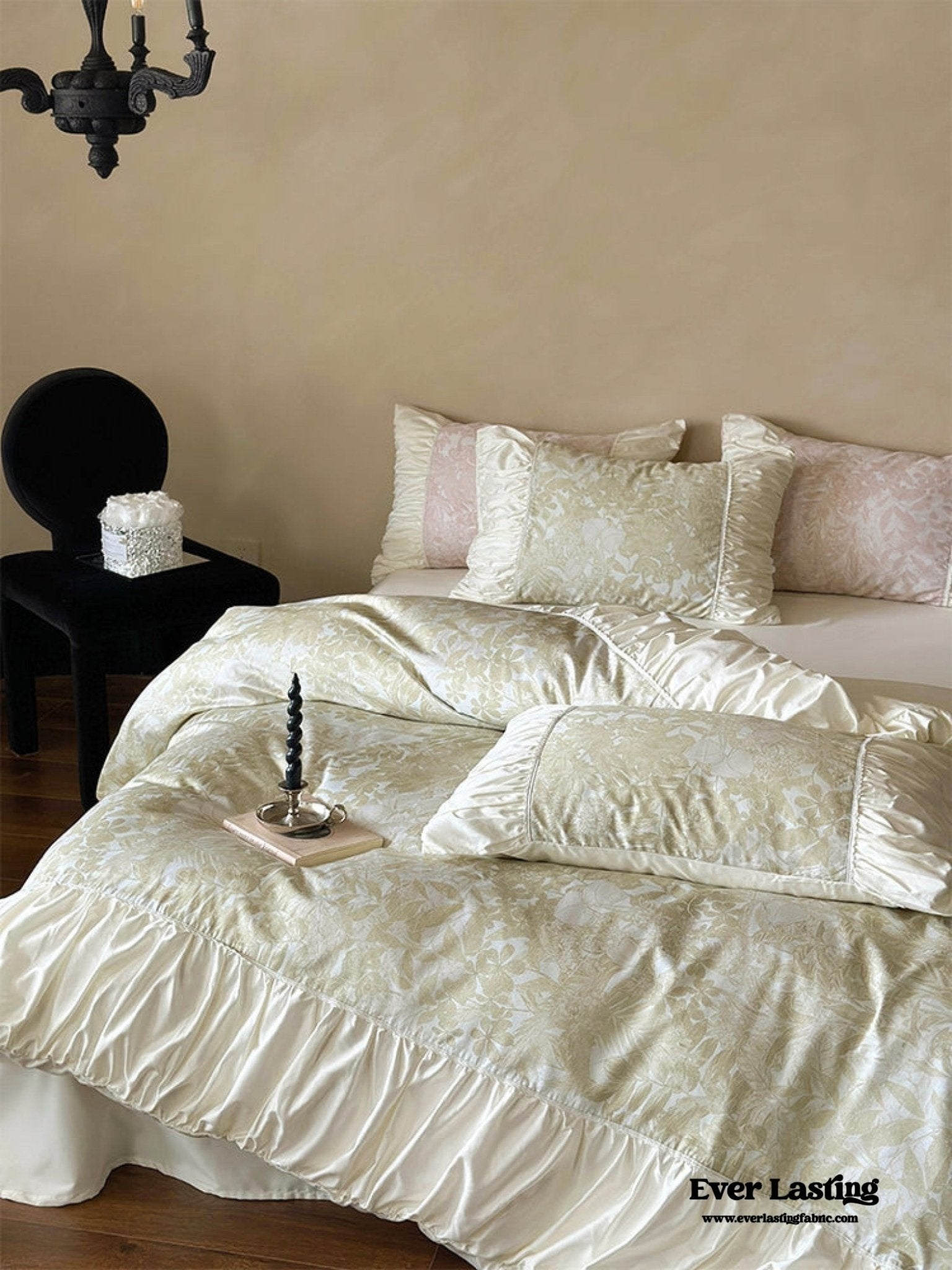 Royal Floral Ruffle Bedding Set / Pink - Ever Lasting