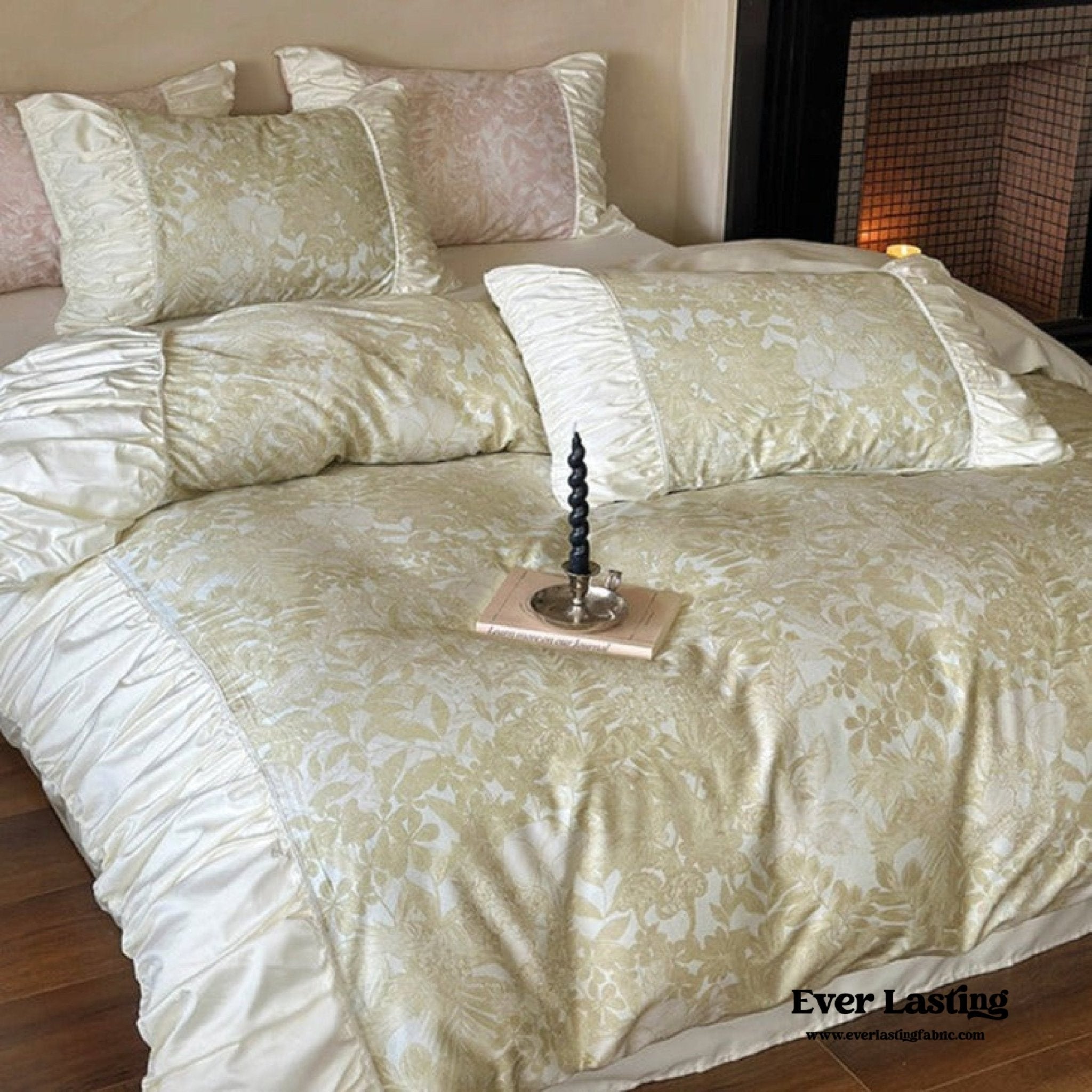 Royal Floral Ruffle Bedding Set / Pink - Ever Lasting