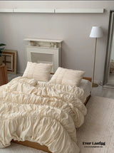 Royal Duvet Cover & Pillowcases / Beige Bedding Set