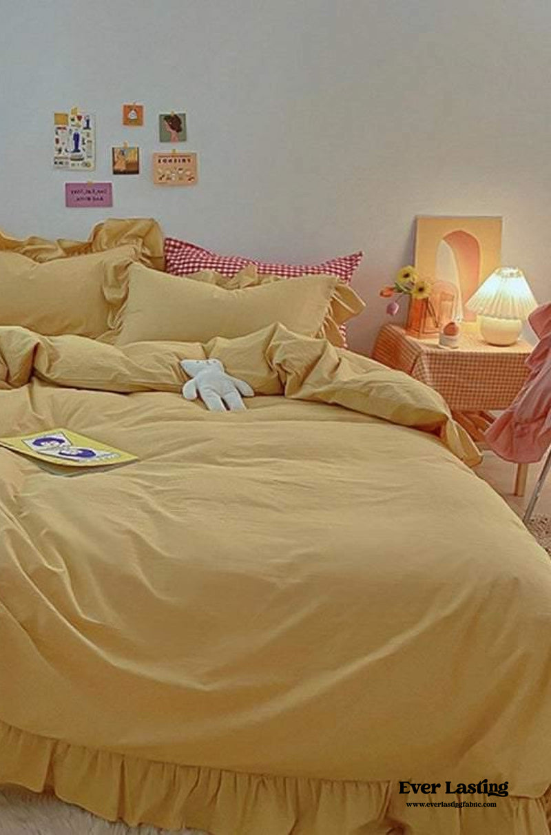 Ruffle Bedding Set / Yellow