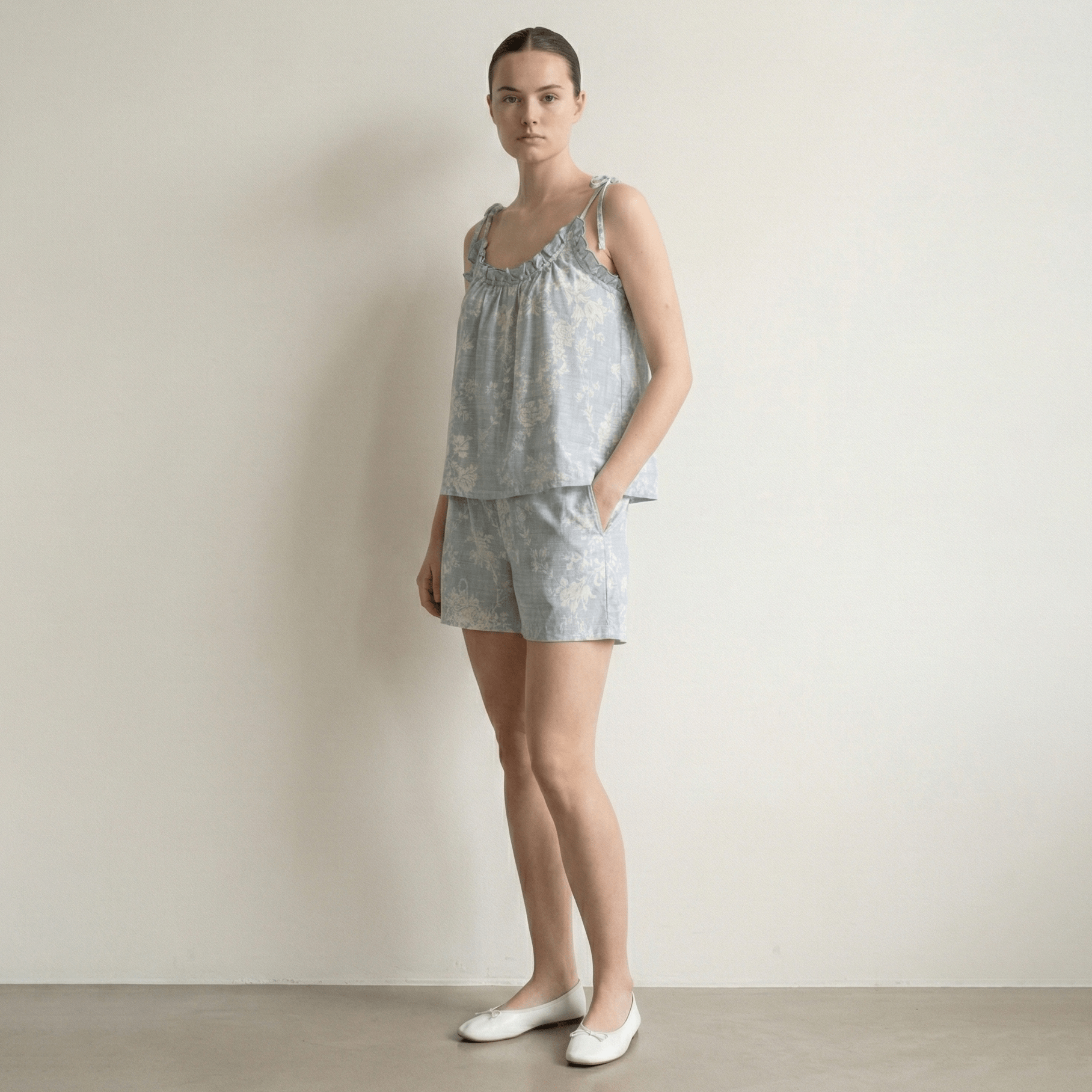  - Ever Lasting - Sabine Sleeveless & Shorts Floral Pajama Set / Brown - Pajamas - Ever Lasting