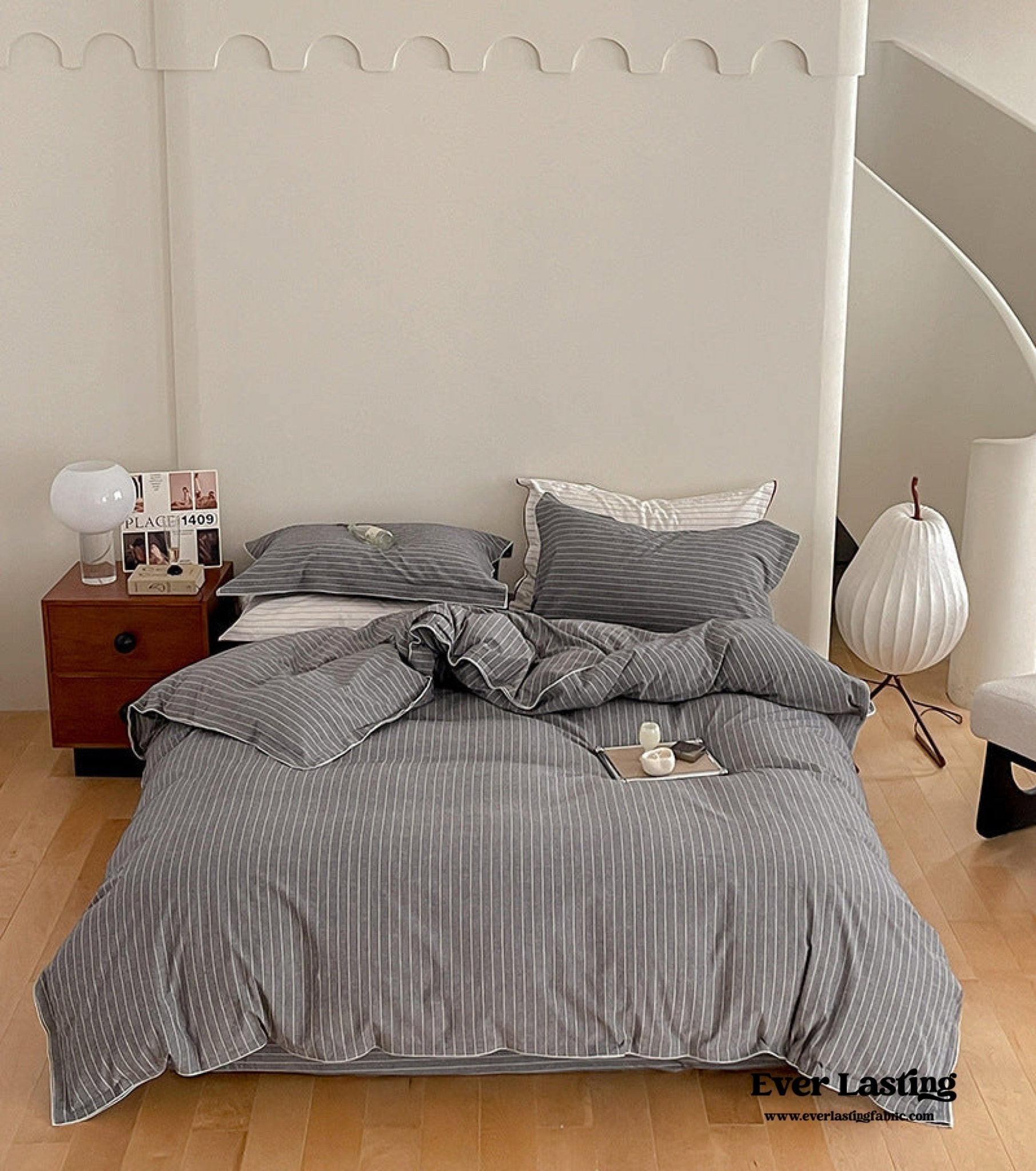 Scandinavian Overlock Striped Bedding Set / Gray - Ever Lasting