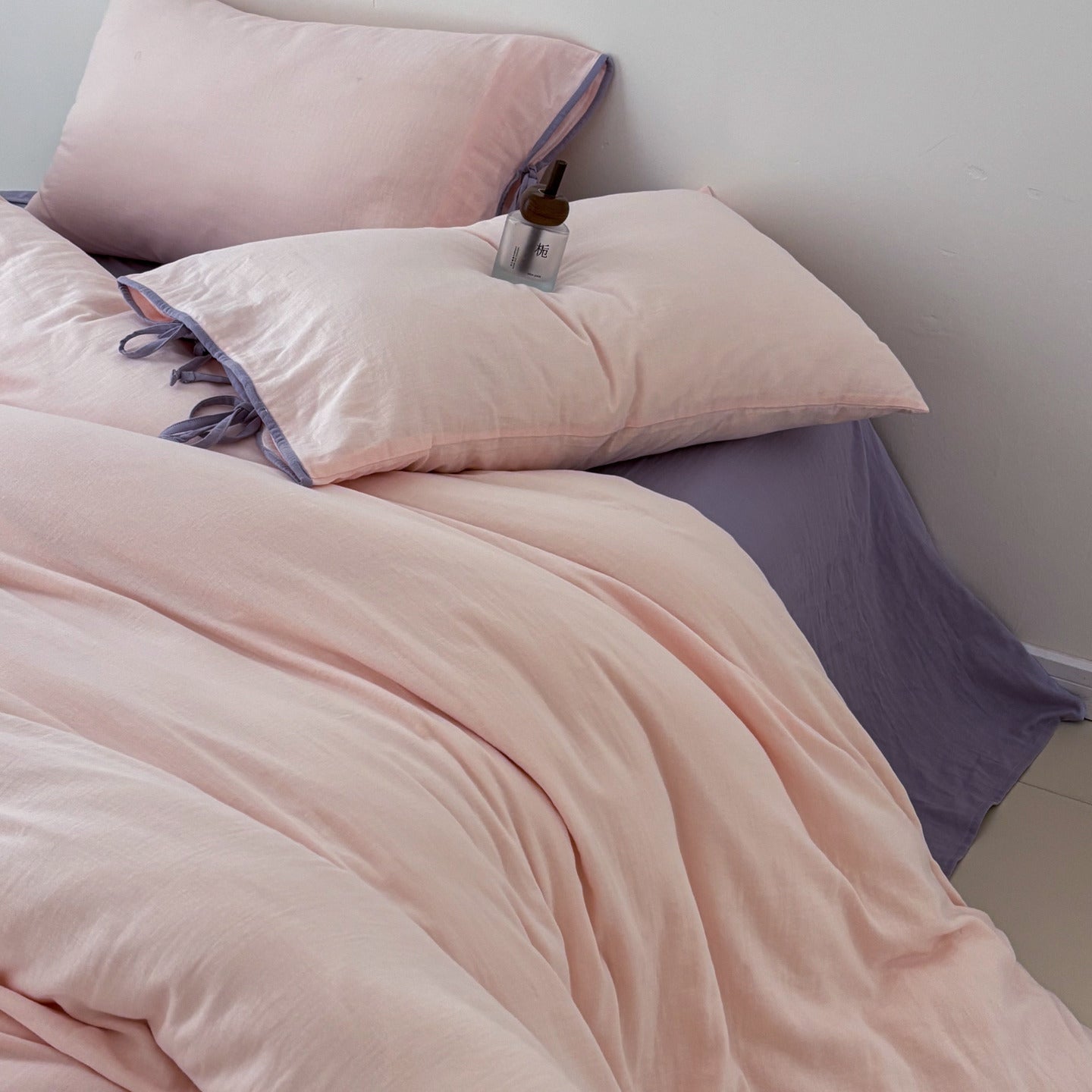  - Ever Lasting - Serena Ribbon Tied Bedding Set / Pink - Bedding Set - Ever Lasting