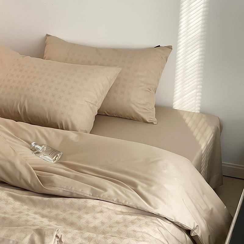  - Ever Lasting - Silky Floral Bedding Set / Snow White - Bedding Set - Ever Lasting