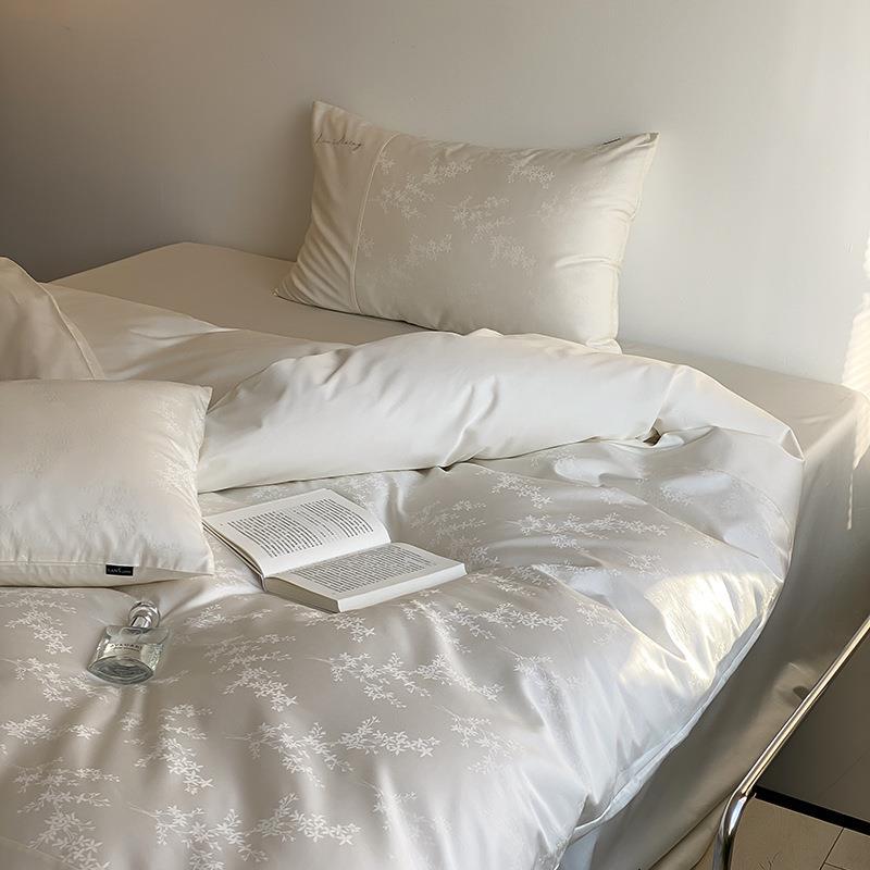  - Ever Lasting - Silky Floral Bedding Set / Snow White - Bedding Set - Ever Lasting