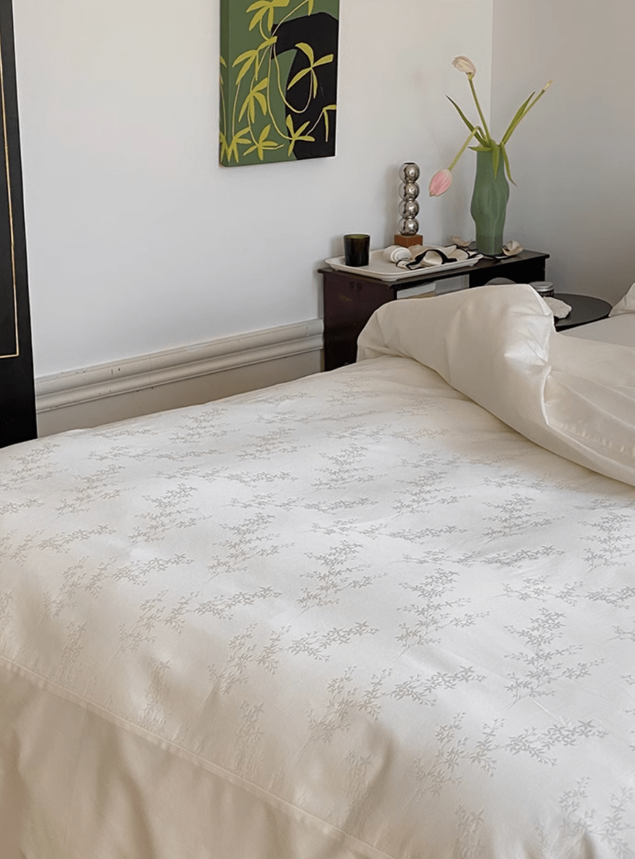  - Ever Lasting - Silky Floral Bedding Set / Snow White - Bedding Set - Ever Lasting