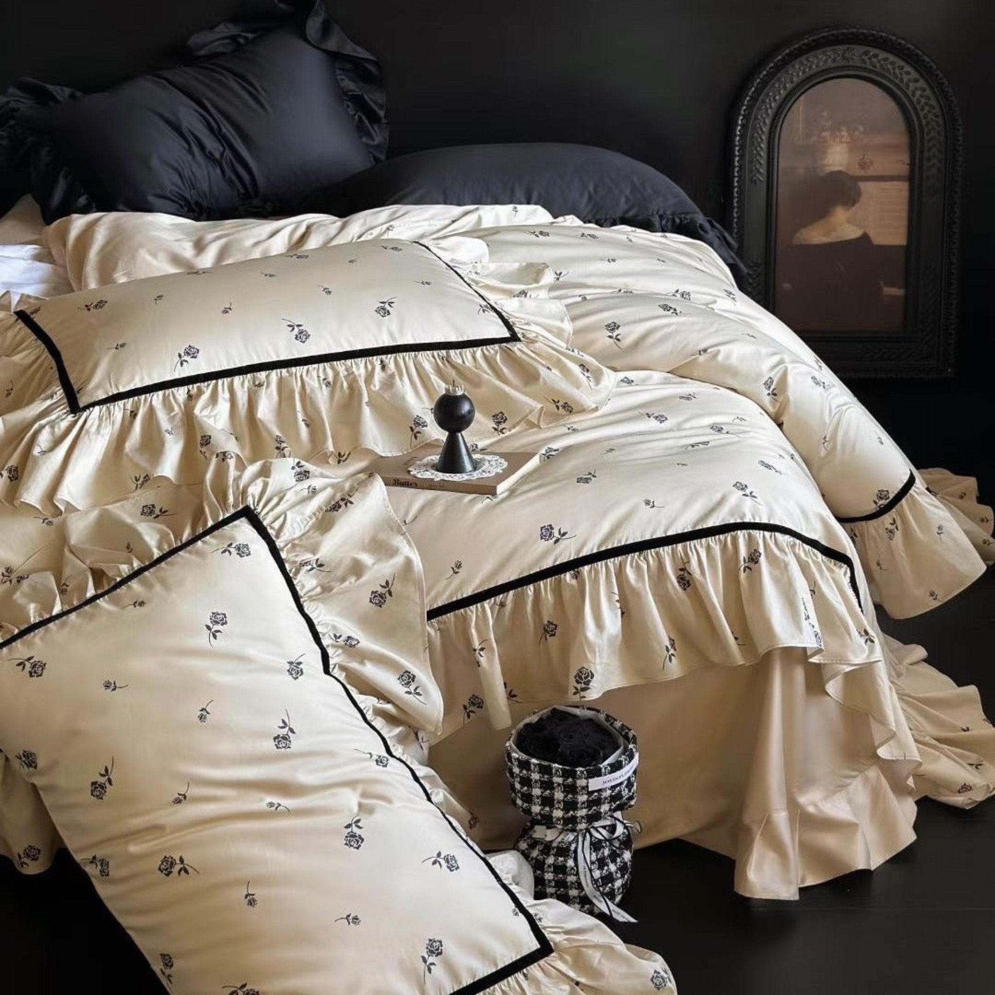 Silky French Black Rose Bedding Set - Ever Lasting