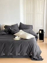 Silky Leopard Buttoned Bedding Set / Black Gray