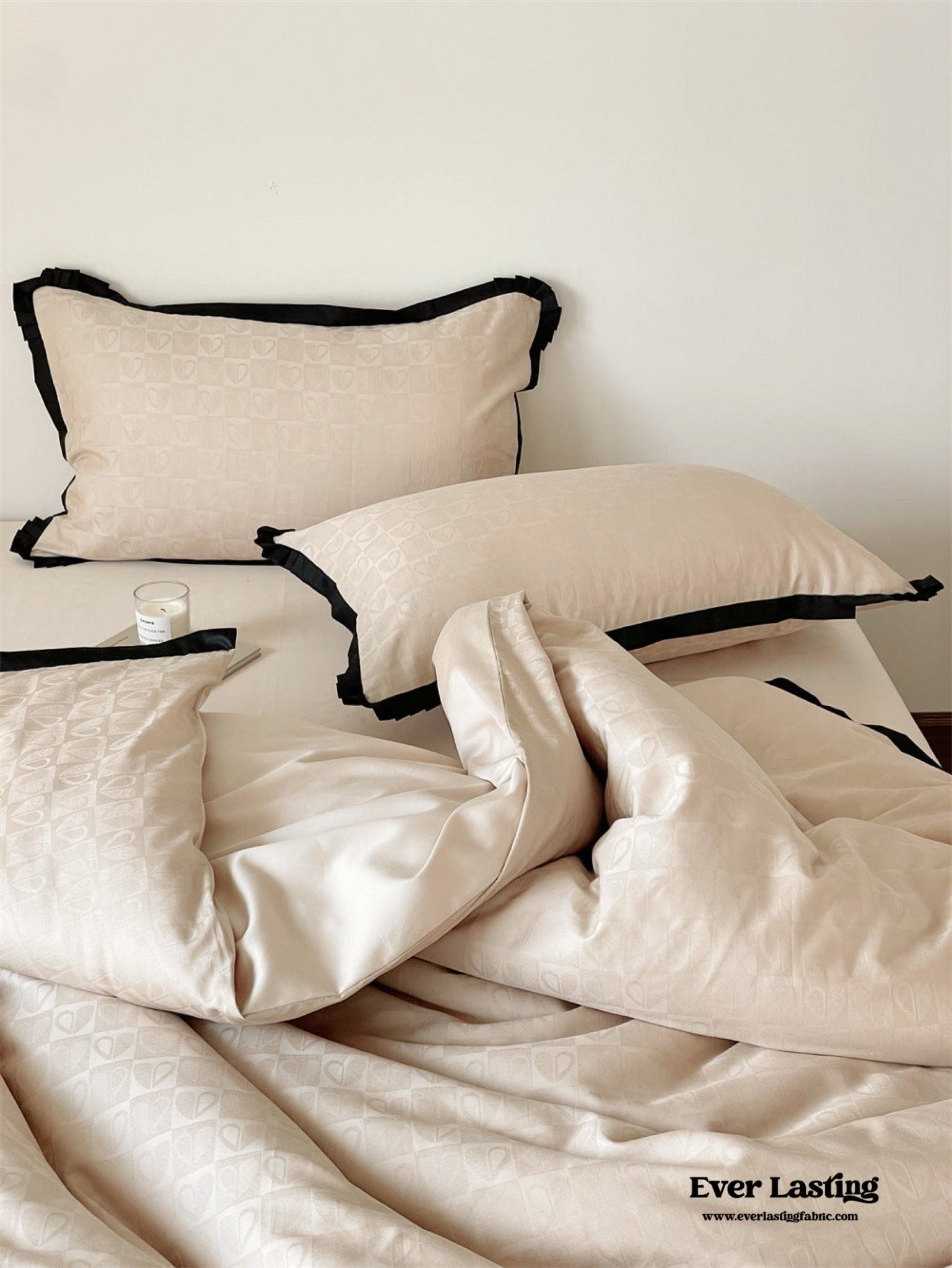 Silky Luxury Heart Textured Bedding Bundle - Ever Lasting