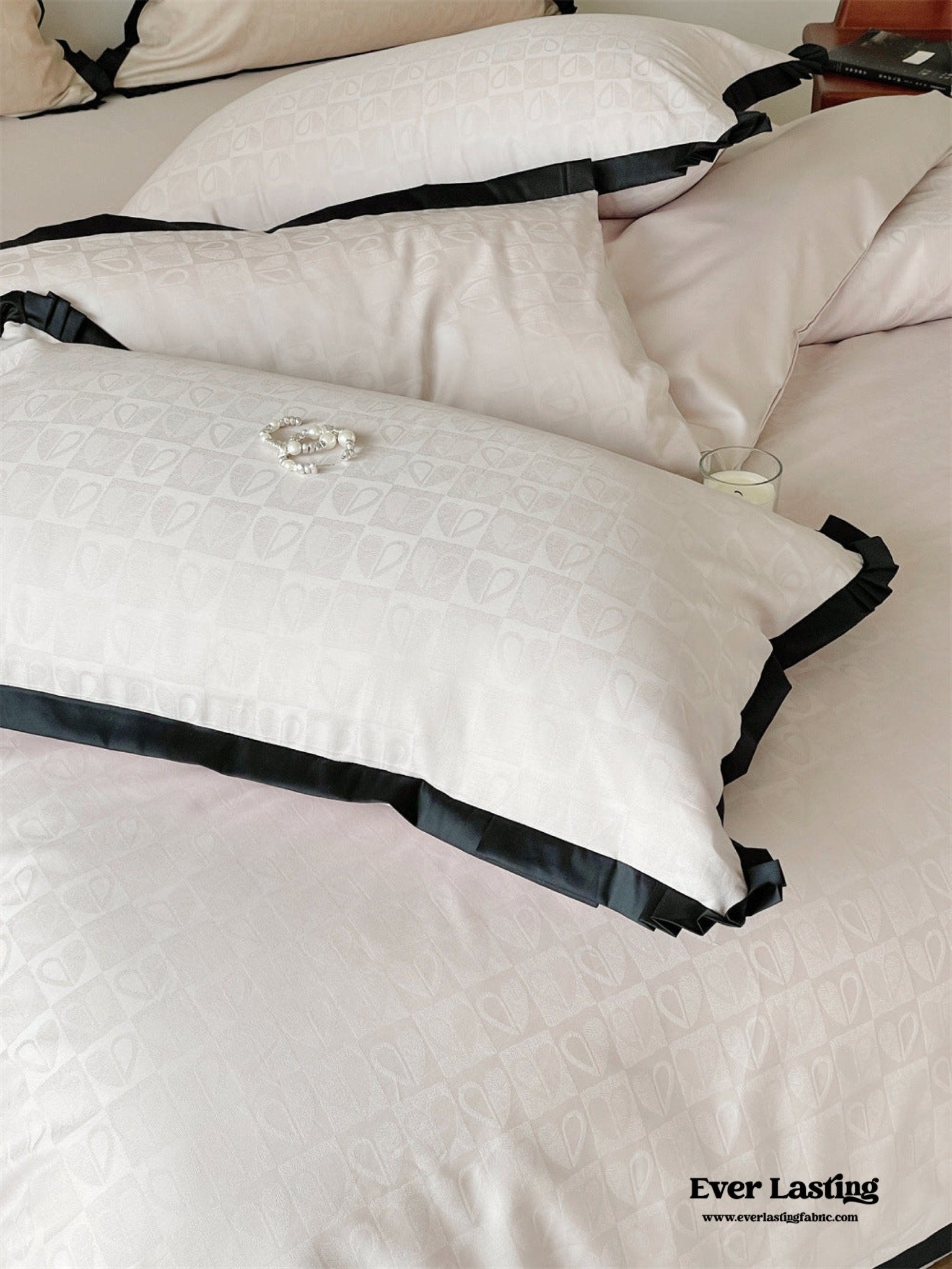 Silky Luxury Heart Textured Bedding Bundle - Ever Lasting